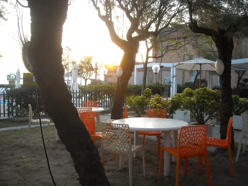 *** Aparthotel Hotel Residenza Giardino Bellaria-Igea Marina Italy