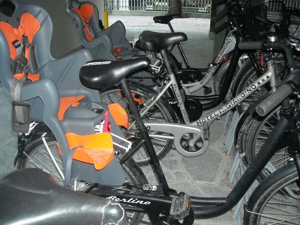 Hotel Residenza Giardino Bellaria-Igea Marina 3*,  Italia